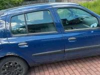 Gebraucht Renault Clio II 60 PS (44 kW) 2003 Blau Kleinwagen