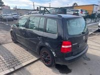Gebraucht VW Touran Highline 116 PS (85 kW) 2004 Schwarz Van / Kleinbus