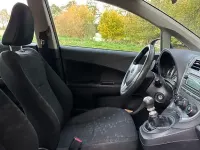 Gebraucht Subaru Trezia Active 90 PS (66 kW) 2010 Schwarz Kleinwagen