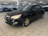 Gebraucht Opel Astra Design Edition 120 PS (88 kW) 2012 Schwarz Limousine