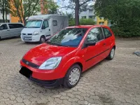 Gebraucht Ford Fiesta 69 PS (50 kW) 2002 Rot Kleinwagen