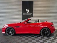Gebraucht Mercedes SLK350 306 PS (225 kW) 2011 Rot Cabrio
