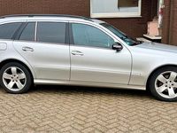 Gebraucht Mercedes E320 204 PS (150 kW) 2003 Silber Kombi