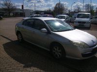 Używany Renault Laguna III Dynamique 140 KM (102 kW) 2008 Srebrny Sedan/Limuzyna