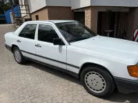 Gebraucht Mercedes E260 160 PS (117 kW) 1986 Weiß Limousine