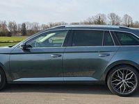 Gebraucht Skoda Superb 190 PS (139 kW) 2018 Grau Kombi