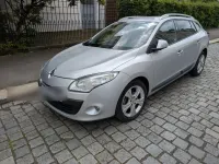 Usata Renault Mégane GrandTour Expression 131 CV (96 kW) 2011 Argento Station wagon