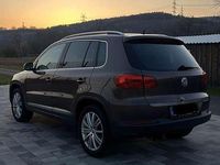 Gebraucht VW Tiguan Sportline 140 PS (102 kW) 2011 Braun SUV