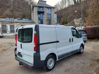 Gebraucht Renault Trafic 90 PS (66 kW) 2010 Weiß Van / Kleinbus