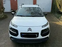 Used Citroën C4 Feel 82 HP (60 kW) 2016 White SUV