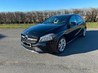 Gebraucht Mercedes A180 Urban 122 PS (89 kW) 2016 Schwarz Limousine