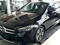 Gebraucht Mercedes B200 Progressive 163 PS (119 kW) 2021 Schwarz Van / Kleinbus