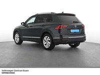 Gebraucht VW Tiguan Active 150 PS (110 kW) 2022 Uranograu SUV