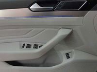 Gebraucht VW Passat GTE 156 PS (114 kW) 2022 Silber Kombi