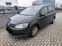 Gebraucht VW Sharan 150 PS (110 kW) 2018 Grau Van / Kleinbus