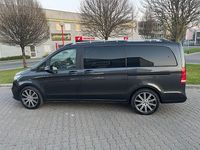 Gebraucht Mercedes V300 239 PS (175 kW) 2020 Grau Van / Kleinbus