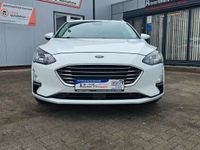 gebraucht Ford Focus Turnier 1.5 EcoBoost Start-Stopp-System Aut. TITANIUM