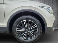 Gebraucht VW Tiguan Move 150 PS (110 kW) 2023 Silber SUV