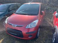 Gebraucht Hyundai i10 78 PS (57 kW) 2009 Rot Kleinwagen
