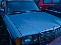 Gebraucht Mercedes 300 95 PS (69 kW) 1982 Blau Limousine