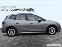 Gebraucht BMW 220 Active Tourer M Sport 150 PS (110 kW) 2024 Grau Van / Kleinbus