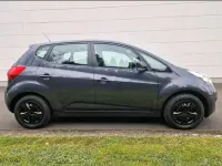 Gebraucht Kia Venga 125 PS (91 kW) 2012 Schwarz Kleinwagen