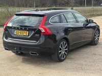 Gebraucht Volvo V60 Summum 222 PS (163 kW) 2015 Schwarz Kombi
