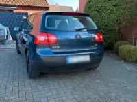 Gebraucht VW Golf V 102 PS (75 kW) 2005 Blau Kleinwagen