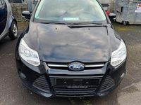 Gebraucht Ford Focus 101 PS (74 kW) 2014 Schwarz Kombi