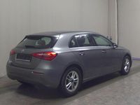 Gebraucht Mercedes A200 163 PS (119 kW) 2020 Mountaingrau metallic Limousine