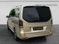 Gebraucht Mercedes EQV300 Avantgarde 150 kW (204 PS) 2024 Gold Van / Kleinbus