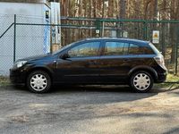 Gebraucht Opel Astra 105 PS (77 kW) 2005 Schwarz Limousine