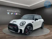 Gebraucht Mini John Cooper Works 231 PS (169 kW) 2023 Weiß Kleinwagen