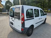 Gebraucht Renault Kangoo Basis 68 PS (50 kW) 2010 Gletscherweiss SUV
