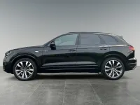 Gebraucht VW Touareg R-line 286 PS (210 kW) 2023 Schwarz SUV