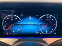 Gebraucht Mercedes E400 331 PS (243 kW) 2022 Lack graphitgrau