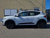 Neu Dacia Sandero Essentiel 110 PS (80 kW) 2026 SUV