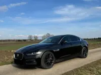 Usata Jaguar XE 250 CV (183 kW) 2019 Nero Berlina