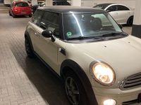 Usata Mini Cooper 120 CV (88 kW) 2007 Bianco Utilitaria