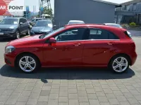 Gebraucht Mercedes A180 109 PS (80 kW) 2014 Rot Limousine
