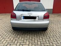 Gebraucht Audi A3 Ambiente 101 PS (74 kW) 1998 Silber Kleinwagen