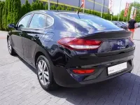 Gebraucht Hyundai i30 120 PS (88 kW) 2019 Phantomblackmet. Limousine