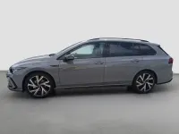 Gebraucht VW Golf VIII R-line 150 PS (110 kW) 2024 Grau (mondsteingrau) Kombi