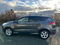 gebraucht Ford Kuga 2.0TDCI Individual*AUTOM*LEDER*NAVI*PANO*