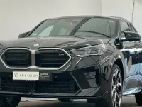 Gebraucht BMW X2 Efficient Dynamics 301 PS (221 kW) 2025 Saphirschwarz metallic SUV
