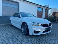 gebraucht BMW M4 Competition Coupe / DKG / Carbon / Head-up / 20 Zoll