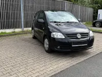 Gebraucht VW Fox 54 PS (39 kW) 2009 Schwarz Kleinwagen