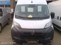 Gebraucht Peugeot Boxer 140 PS (102 kW) 2024 Lackierung weiss icy/typ ausse Van