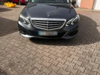 Gebraucht Mercedes E300 204 PS (150 kW) 2014 Blau Limousine
