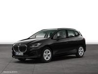 Gebraucht BMW 220 Active Tourer 156 PS (114 kW) 2025 Schwarz Van / Kleinbus